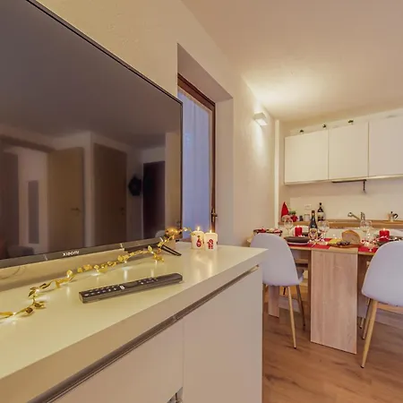 Giselle Apartment Challancin